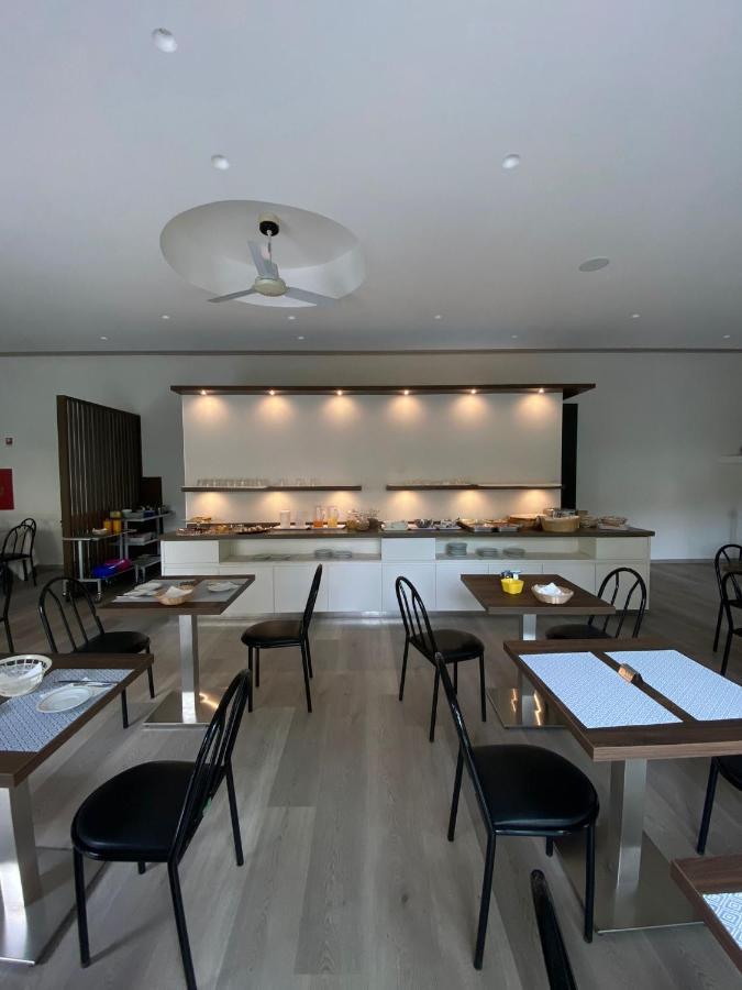 Hotel Dafne Punta Marina Extérieur photo