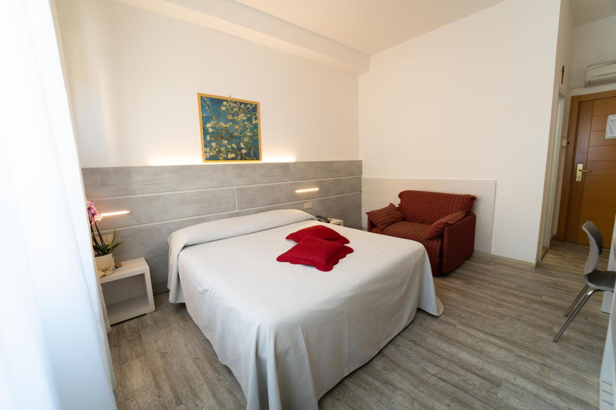 Hotel Dafne Punta Marina Chambre photo