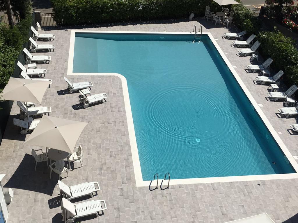 Hotel Dafne Punta Marina Extérieur photo